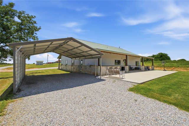 468 County Road 4196, Decatur, TX 76234