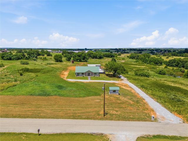 468 County Road 4196, Decatur, TX 76234