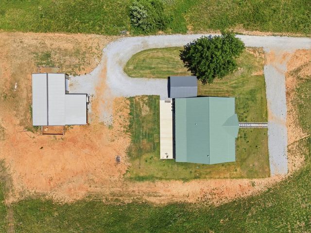 468 County Road 4196, Decatur, TX 76234