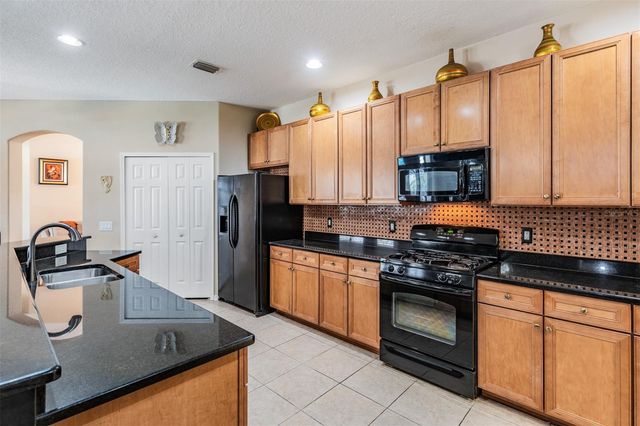 19101 LONE CREEK COURT, Land O Lakes, FL 34638