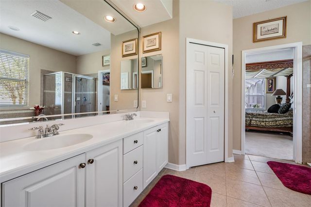 19101 LONE CREEK COURT, Land O Lakes, FL 34638