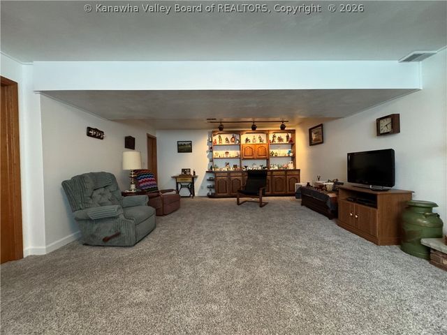 940 Helene Street, St Albans, WV 25177