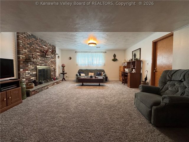 940 Helene Street, St Albans, WV 25177