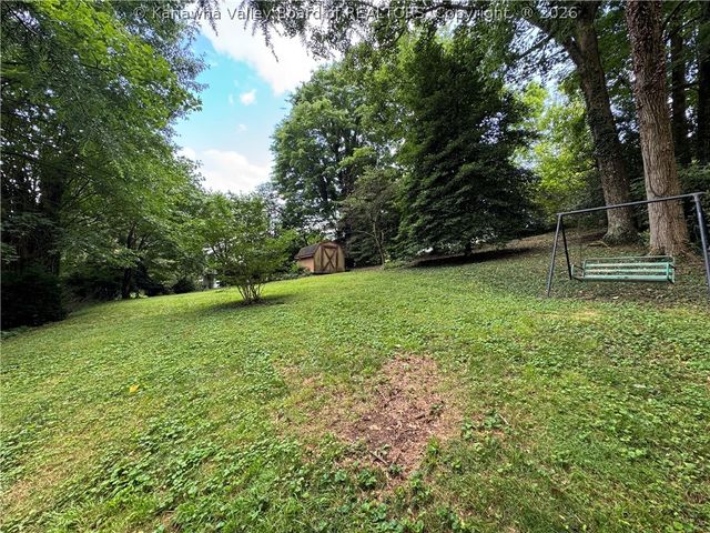 940 Helene Street, St Albans, WV 25177