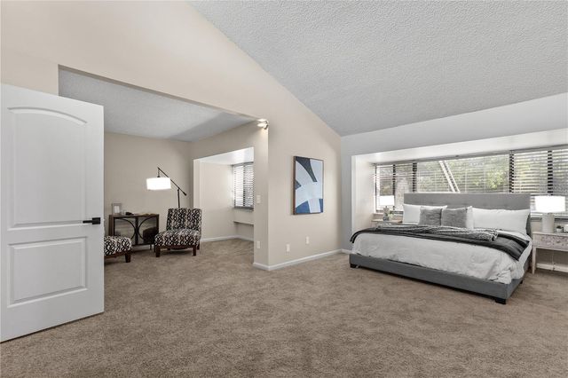 4222 FAIRWAY CIRCLE 4222, Tampa, FL 33618