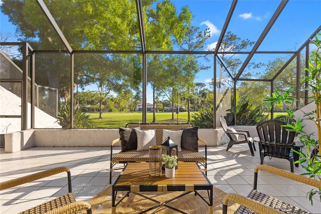 4222 FAIRWAY CIRCLE 4222, Tampa, FL 33618