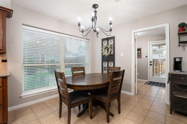 7202 Starbridge Drive, Houston, TX 77095
