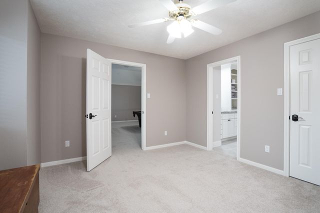 7202 Starbridge Drive, Houston, TX 77095