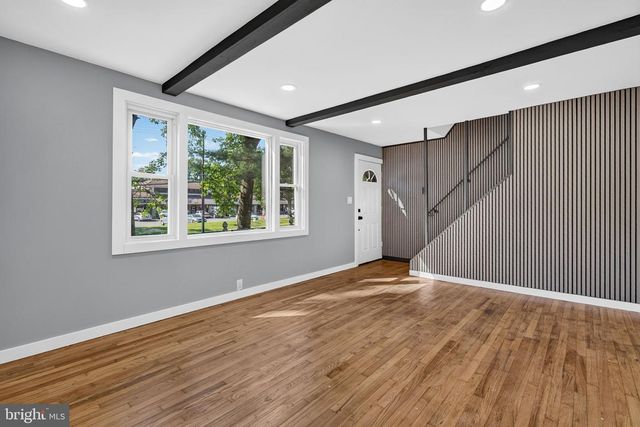 109 WHITE HORSE RD E, Voorhees, NJ 08043