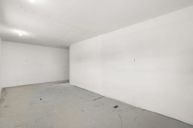 5543 Furman Avenue NW, Albuquerque, NM 87114