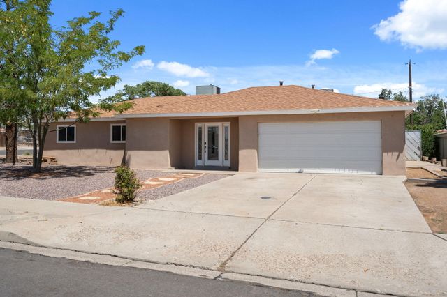 5543 Furman Avenue NW, Albuquerque, NM 87114