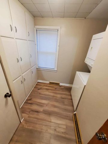 208 W Candise Street, Jefferson, WI 53549