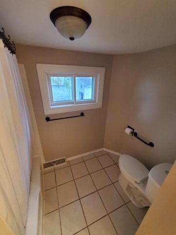 208 W Candise Street, Jefferson, WI 53549