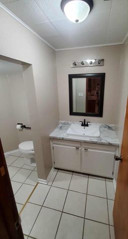 208 W Candise Street, Jefferson, WI 53549