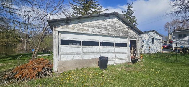 208 W Candise Street, Jefferson, WI 53549