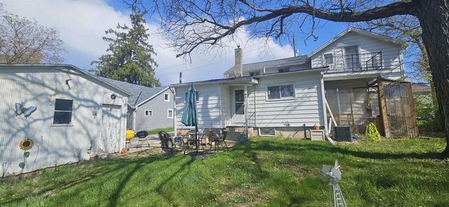 208 W Candise Street, Jefferson, WI 53549