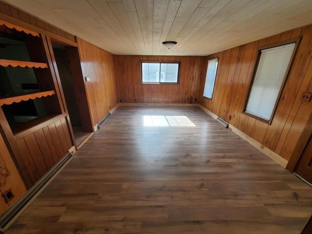 208 W Candise Street, Jefferson, WI 53549