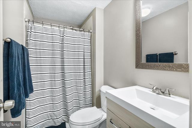 2447 BOLTON LN, Crofton, MD 21114