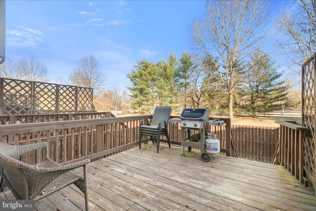 2447 BOLTON LN, Crofton, MD 21114