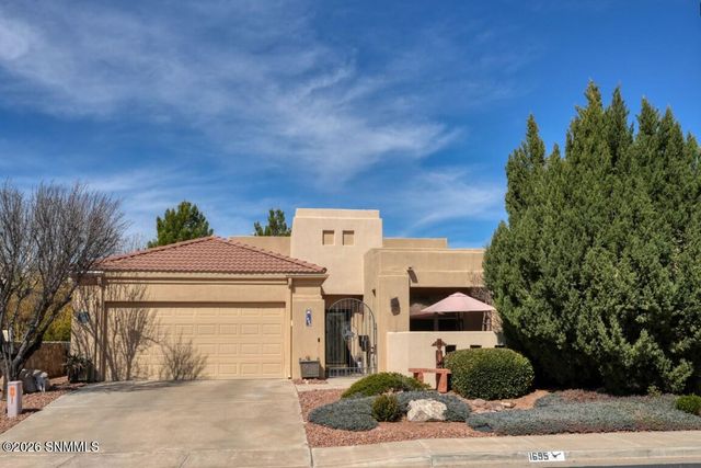 1695 Boulders Drive, Las Cruces, NM 88011