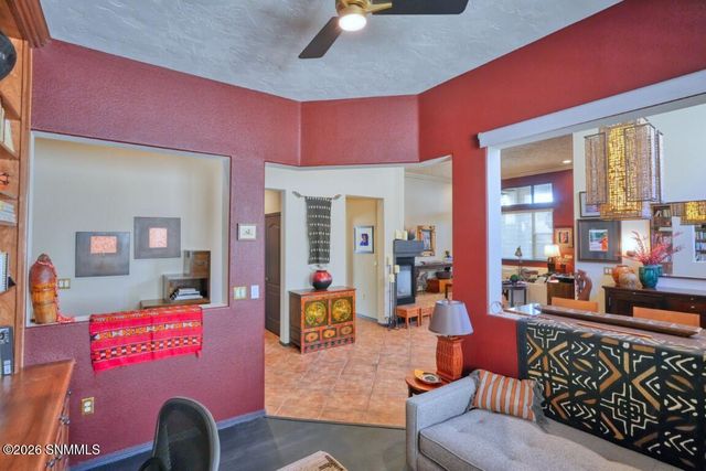 1695 Boulders Drive, Las Cruces, NM 88011