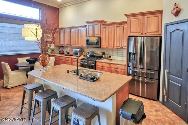 1695 Boulders Drive, Las Cruces, NM 88011