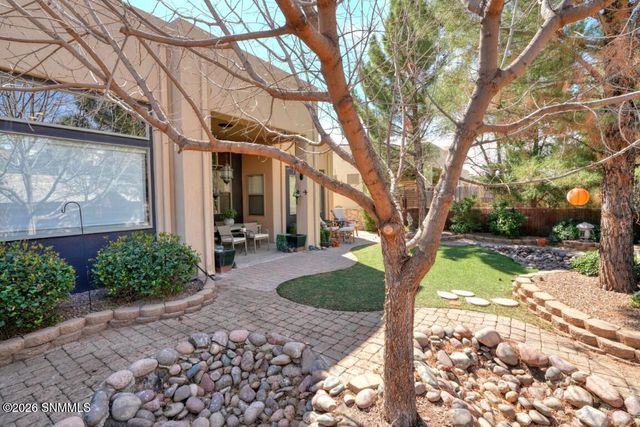 1695 Boulders Drive, Las Cruces, NM 88011