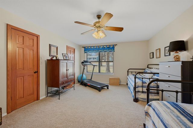 1225 Kiowa Drive W, Lake Kiowa, TX 76240