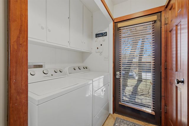 1225 Kiowa Drive W, Lake Kiowa, TX 76240