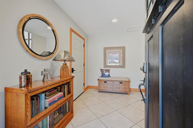 1225 Kiowa Drive W, Lake Kiowa, TX 76240