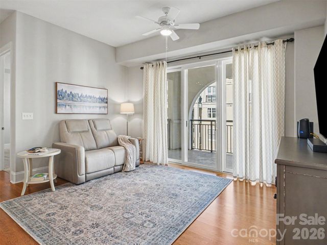 4625 Piedmont Row Drive 609, Charlotte, NC 28210