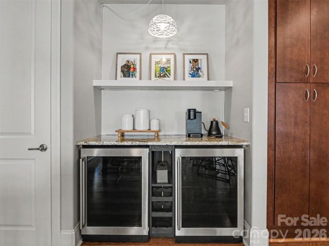 4625 Piedmont Row Drive 609, Charlotte, NC 28210