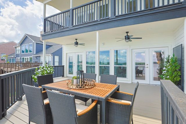 848 Lake View Drive, Montgomery, TX 77356