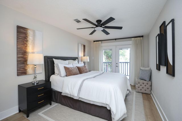 848 Lake View Drive, Montgomery, TX 77356