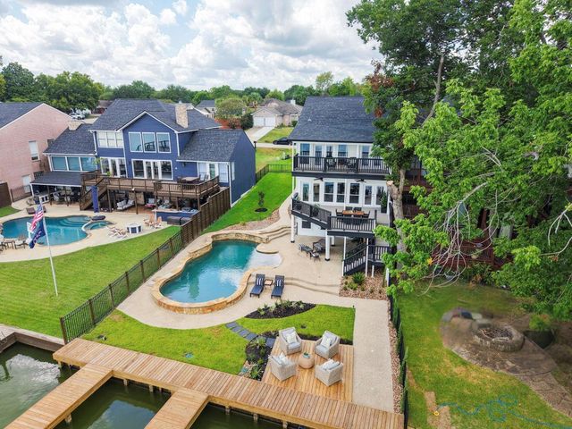 848 Lake View Drive, Montgomery, TX 77356