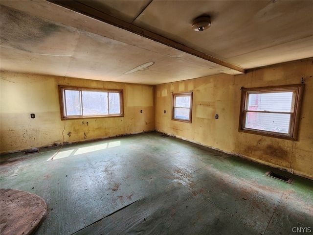 8 Center Street, Cortlandville, NY 13101