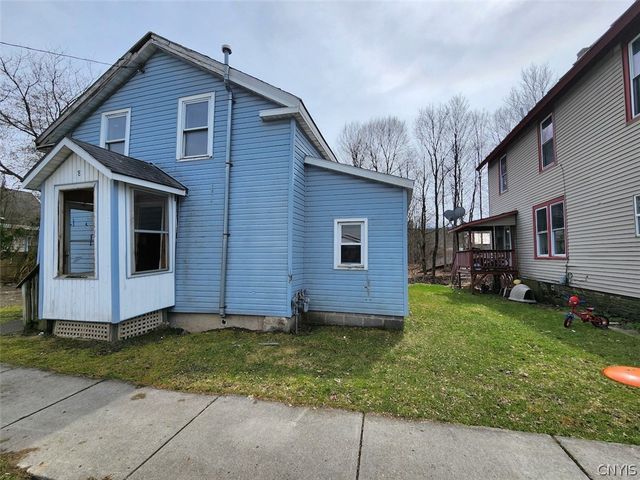 8 Center Street, Cortlandville, NY 13101