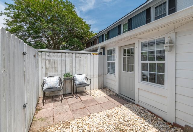 725 Williamson Drive B, Mount Pleasant, SC 29464