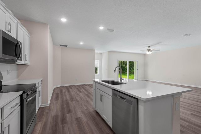 46 Poplar Drive, Palm Coast, FL 32164