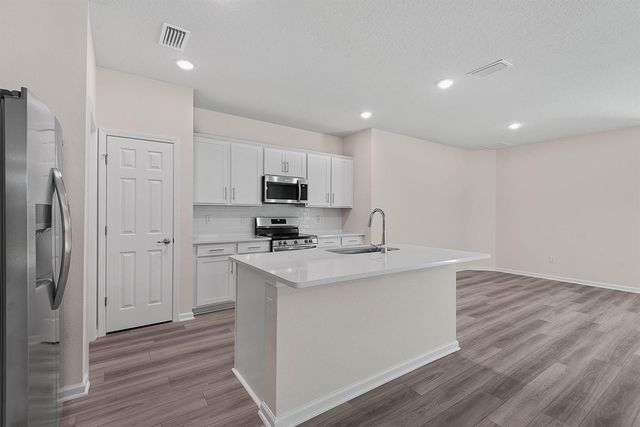 46 Poplar Drive, Palm Coast, FL 32164