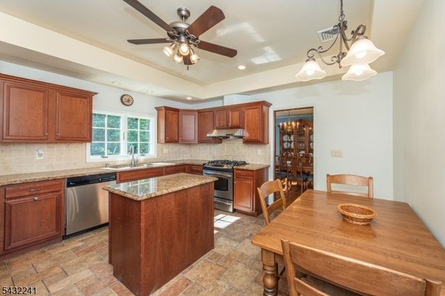 232 Ridge Road, West Milford Twp., NJ 07480