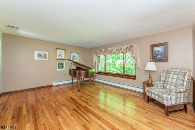 232 Ridge Road, West Milford Twp., NJ 07480