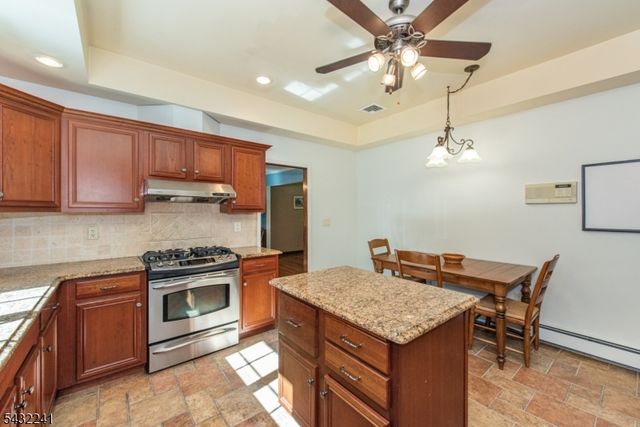 232 Ridge Road, West Milford Twp., NJ 07480