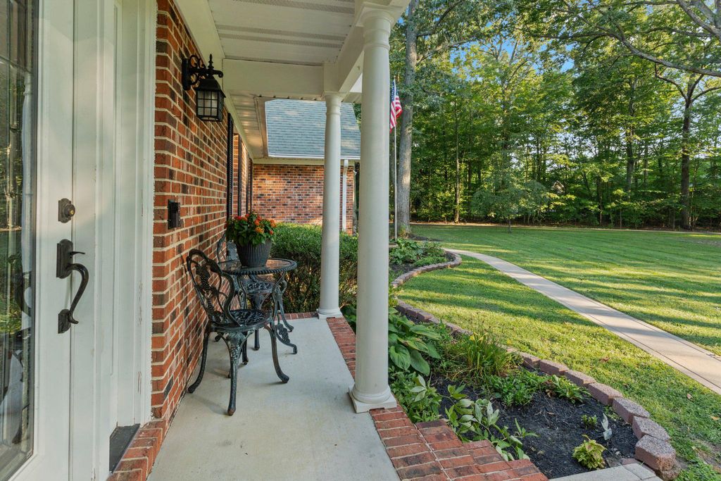 Image 12 of property listing at 600 PASTURE PL, Prince Frederick, MD 20678
