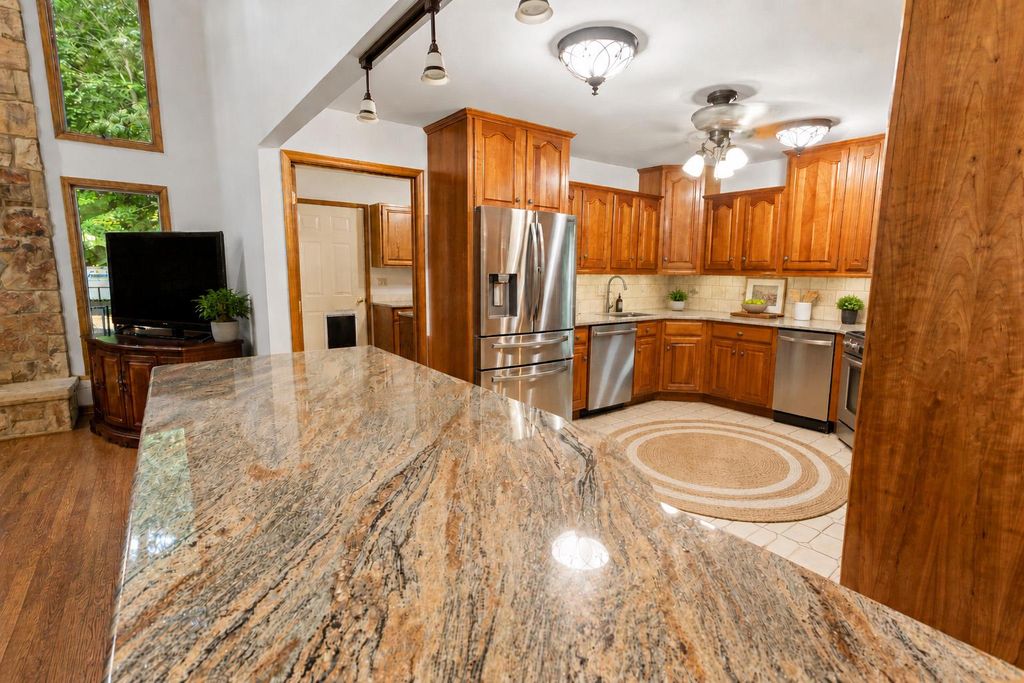 Image 51 of property listing at 600 PASTURE PL, Prince Frederick, MD 20678