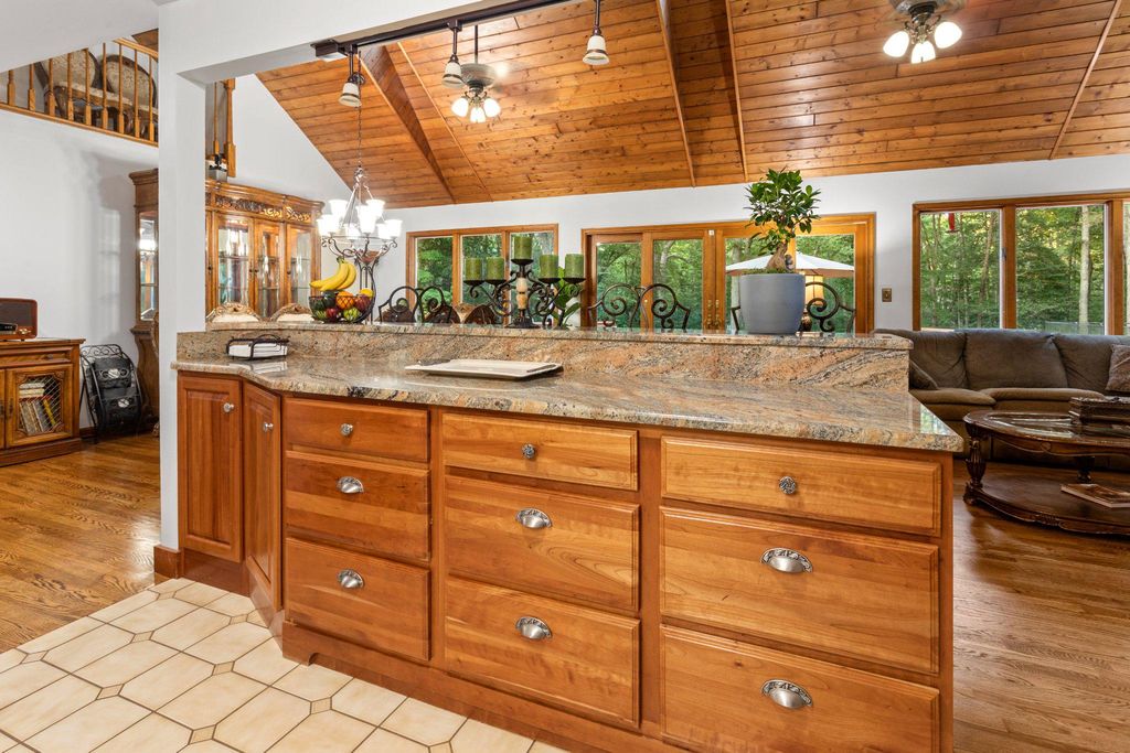 Image 60 of property listing at 600 PASTURE PL, Prince Frederick, MD 20678