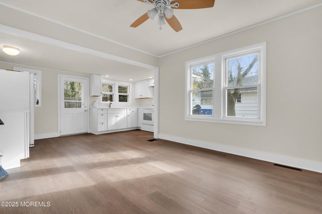 2061 Lakewood Road, Toms River, NJ 08755