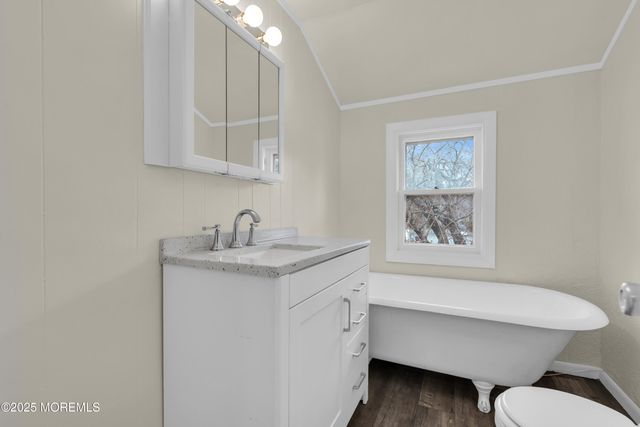 2061 Lakewood Road, Toms River, NJ 08755