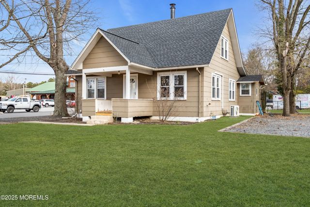 2061 Lakewood Road, Toms River, NJ 08755