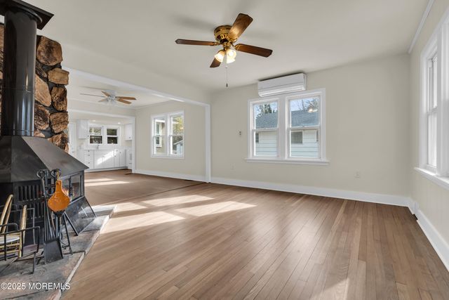 2061 Lakewood Road, Toms River, NJ 08755